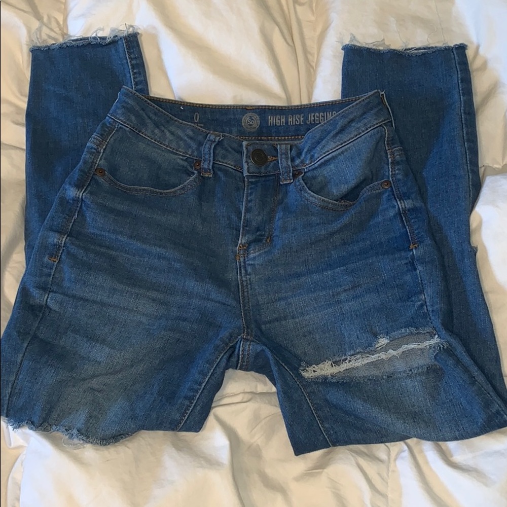 Distressed Skinny Jeans